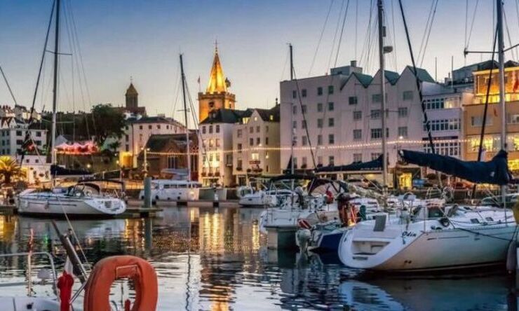 Multiwage: The Reliable, Professional Payroll Management Solution