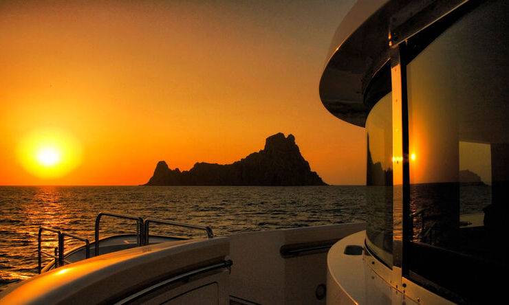 Cannes Yachting Festival 2025: A World of Opportunity with Bachmann